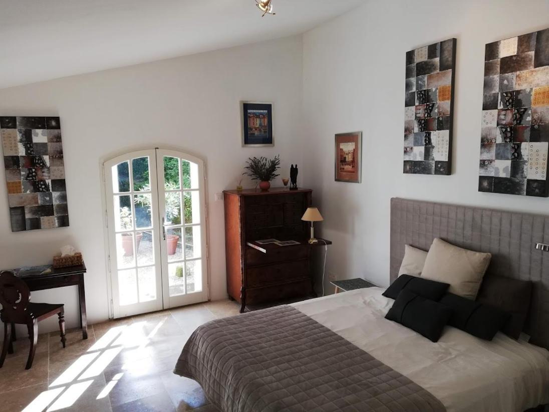 Bed and Breakfast Le Domaine Des Platanes Bourg-Charente Zewnętrze zdjęcie